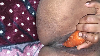 Indian Aunty Pussy Masturbating in Residency Room Sex Videos