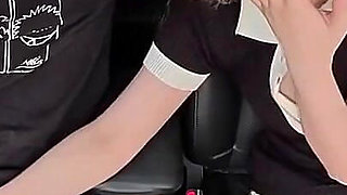 Carseatchaos as the Gal Ceo Meets Heat, Her Bold Drive Ending in a Warm Swallow