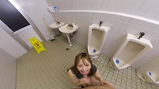 Goddess of the Toilet: Serves Your Ever Need! 1/3