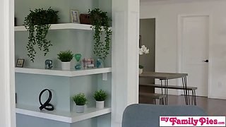 Have Your Cake And Step Sister Too - S19:E5