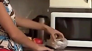 Hairy Teen Making Her Hairy Pussy Orgasming