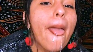 Webcam horny girl toys pussy