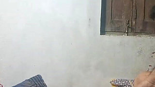 Desi Sexy Bhabhi Fucking with Secret Lover