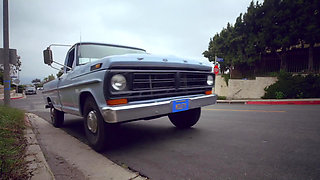 Milfy BBC-hungry Beauty Jessie Shows off New Lingerie