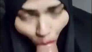 Uber-cute Indian Doll Deep throating Rod and Drilling