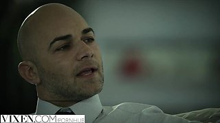 Christian Clay and Leah Gotti's shaved action by Vixen
