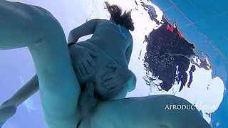 Underwater Anal Ass Lick Cum Swallow and Golden Shower