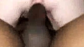 Sexy wife on vacation hooks up dd