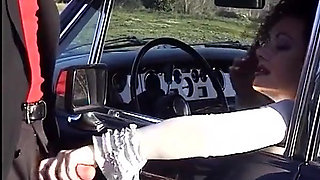 Jessica Rizzo in I swallow for the lady in rools scene 01