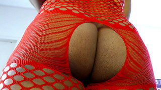 Giantess G-string Secret, Tiny Body Used for Warmth - the Winter Offering: a Giantess Warmth, Ass Stifling