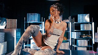 Ryan Reid's Sultry Twistys Passion Ignites on Wild Rocks