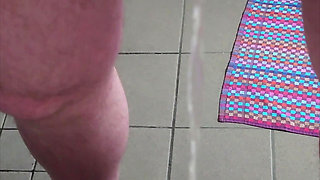 Nylonjunge Pisses on the Morning of New Year