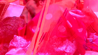 Husband and wife romantic chodai in first night of marriage
