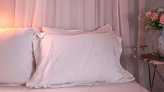 Beautiful brunette with big boobs jerk off instrucions