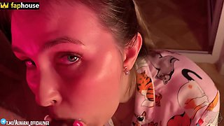 Cum in mouth for stepmom before bed