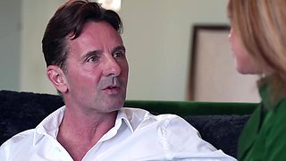 Zelhia thanks her savior in a tough way! - Jacquie et Michel TV