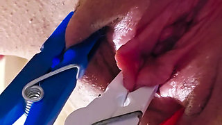 Ana puts strong clamps on Liz's horny pussy...