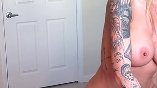 Hot Blonde MILF Makes Naughty Creampie