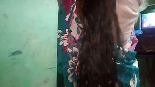 Desi Housewife Priyanka314 in Saree Cheating on Husband - Long Hair Indian Aunty Hardcore