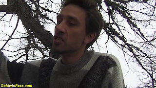 Anal fuck therapy in the snow