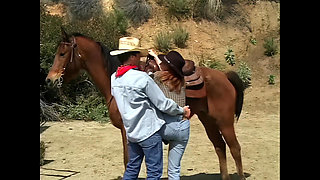 Gorgeous Blair Wants to Be Doggystyle Fucked Outdoors Like a Little Slut