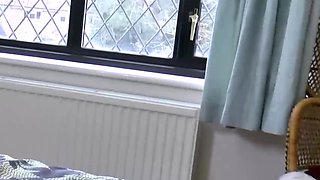 Housewife Pandora Deepthroat And Hard Handy Fuck