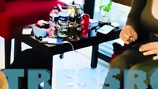 Do Foot Massage for Your Mistress Rola