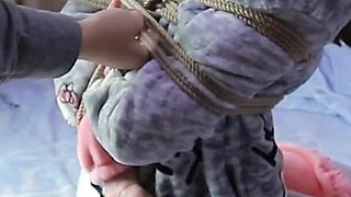 Hui12 - White Silk Chinese Girl Sailing Restraint