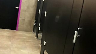 MASTURBATING in the grass outdoor AMATEUR