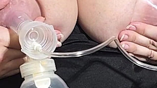 Breast Pumping 32 H Tits