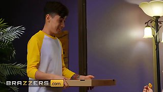 Brunette fat Milly Marks takes on a Big Dick - brazzers