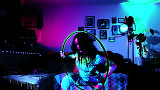 Neon Raver Lays a Clutch of Eggs in Uv Then Pushes Them All Out and Pisses: Ovipositor and Egg Play Seduction
