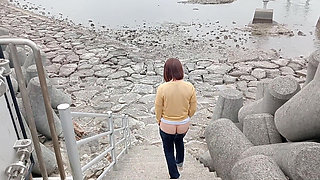 Outdoor Exposure in Ultra-low-rise Jeans