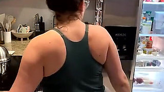 Live Stream with Dani Valentina