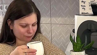 Amateur MILF needed some cream for her coffee so she milked her husband