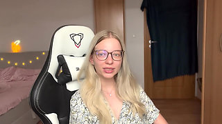 3 Types of Chastity Slaves