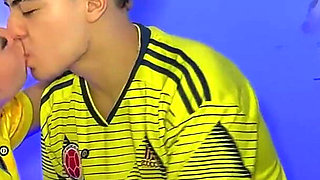 New Challenge of the Stickers of the World Cup Album That Ended in Epic Orgasm