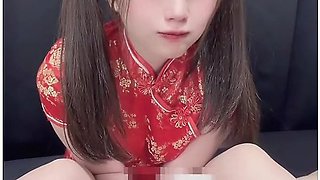 [rubber Hand] S Woman Who Further Blames The Glans After Ejaculating Into Gloves / Personal Shooting / Back Dirt / Hentai / M Man / [yunapan Likes]