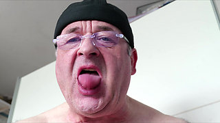 Self Cum Eating, Hot Sperm and Binding Eggs with Claus Noord