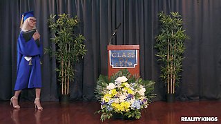 Smart Pussy With Jay Smooth, Elsa Jean - Big dick