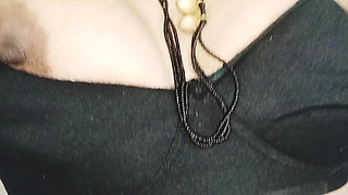 Fucked the gujrati sister in law after putting a bra on her