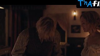 Heather Graham Bum, Milk cans Gig in The Last Stepson