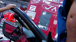 Deepthroat and 3some anal fuck in the car with two blonde sluts