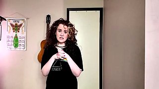 TheEleanorGee – Naive step-Sister