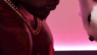 Hot MILF Takes Big Black Dick up Her Ass and Loves Every Inch