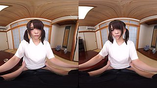 Japanese Student Darling Draws You Into VR