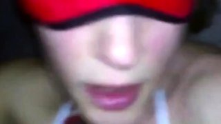 Une salope franaise aime le sexe oral et le sperme dans la