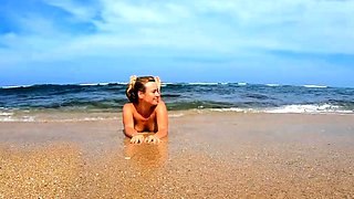 Blonde Babe's Naked Swim in the Ocean