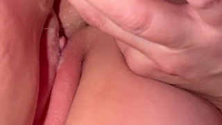 Keep fucking after creampie at the gloryhole - put it back in