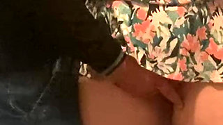 Omg! a Perverted Stranger Masturbates Me on Subway